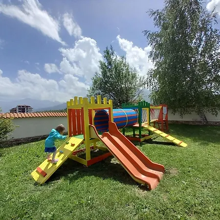 Aparthotel Wood & 4*