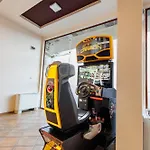 Wood & Aparthotel