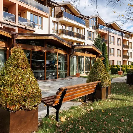 Апартхотел Wood &