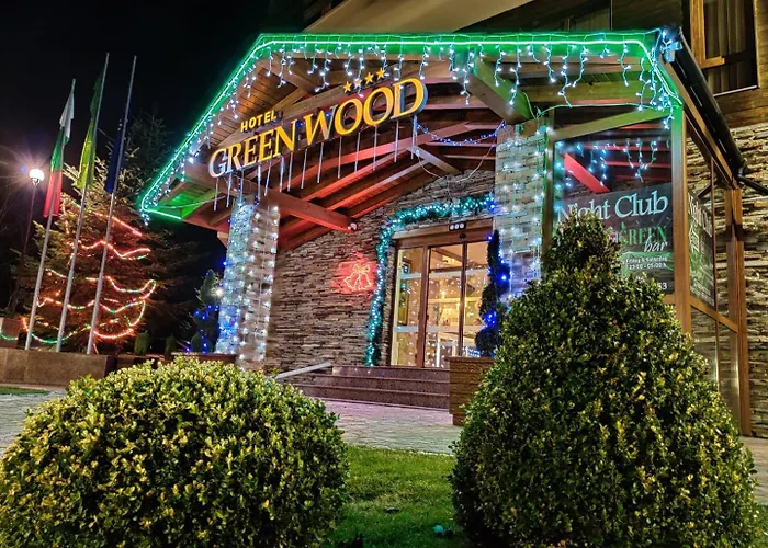 Wood & Апартхотел 4*