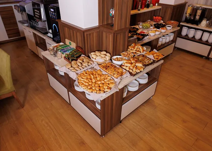 Wood & Апартхотел