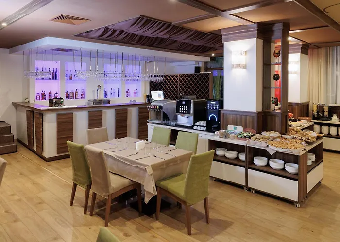 Wood & Апартхотел