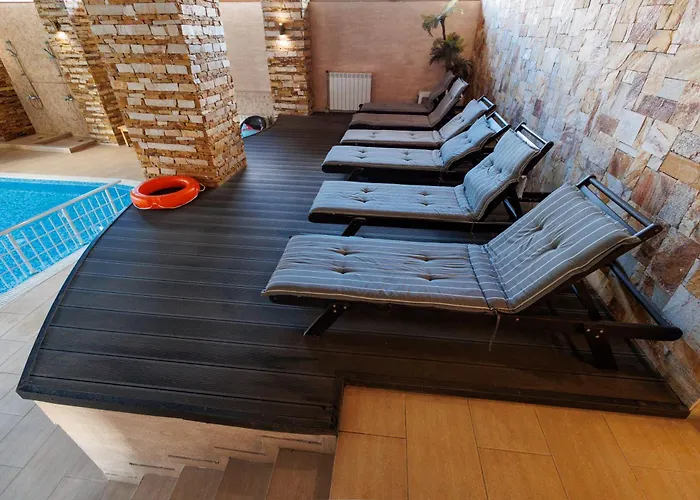 Апартхотел Wood & Банско