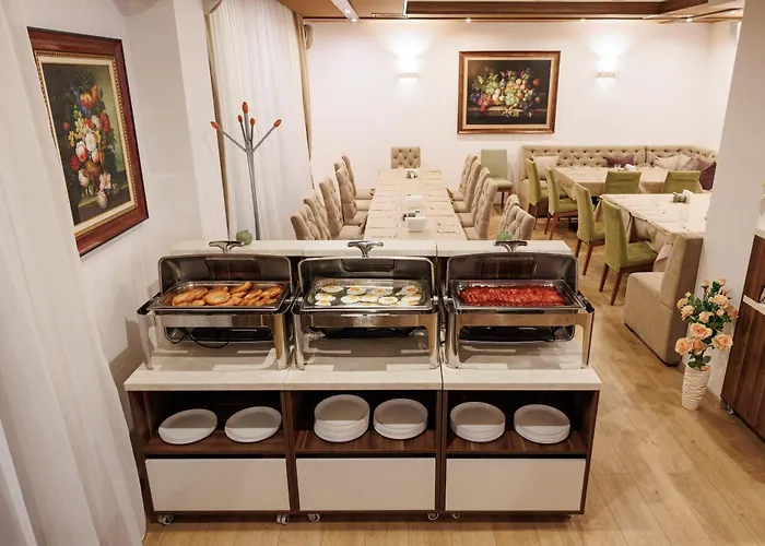 Wood & Апартхотел