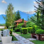 Aparthotel Wood &
