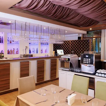 Lägenhetshotell Wood & Bansko