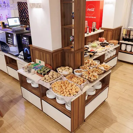 Lägenhetshotell Wood & 4*