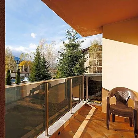 Hotel apartamentowy Wood & 4*