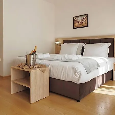 Wood & Bansko