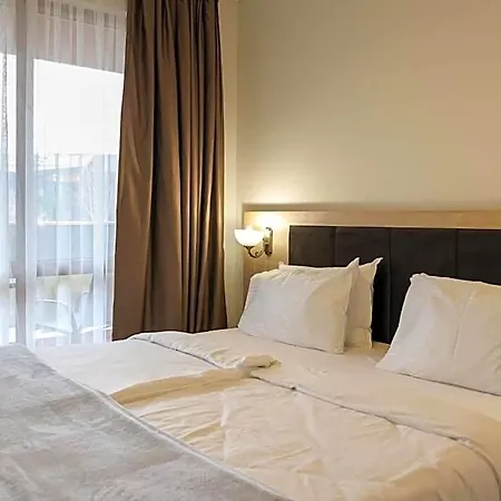 Appart hôtel Wood & 4*